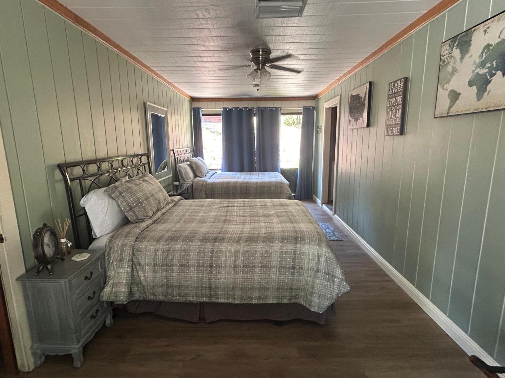 Kin House Guest Suite Oakhurst Eksteriør billede